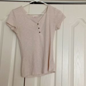 Size medium no boundaries tan